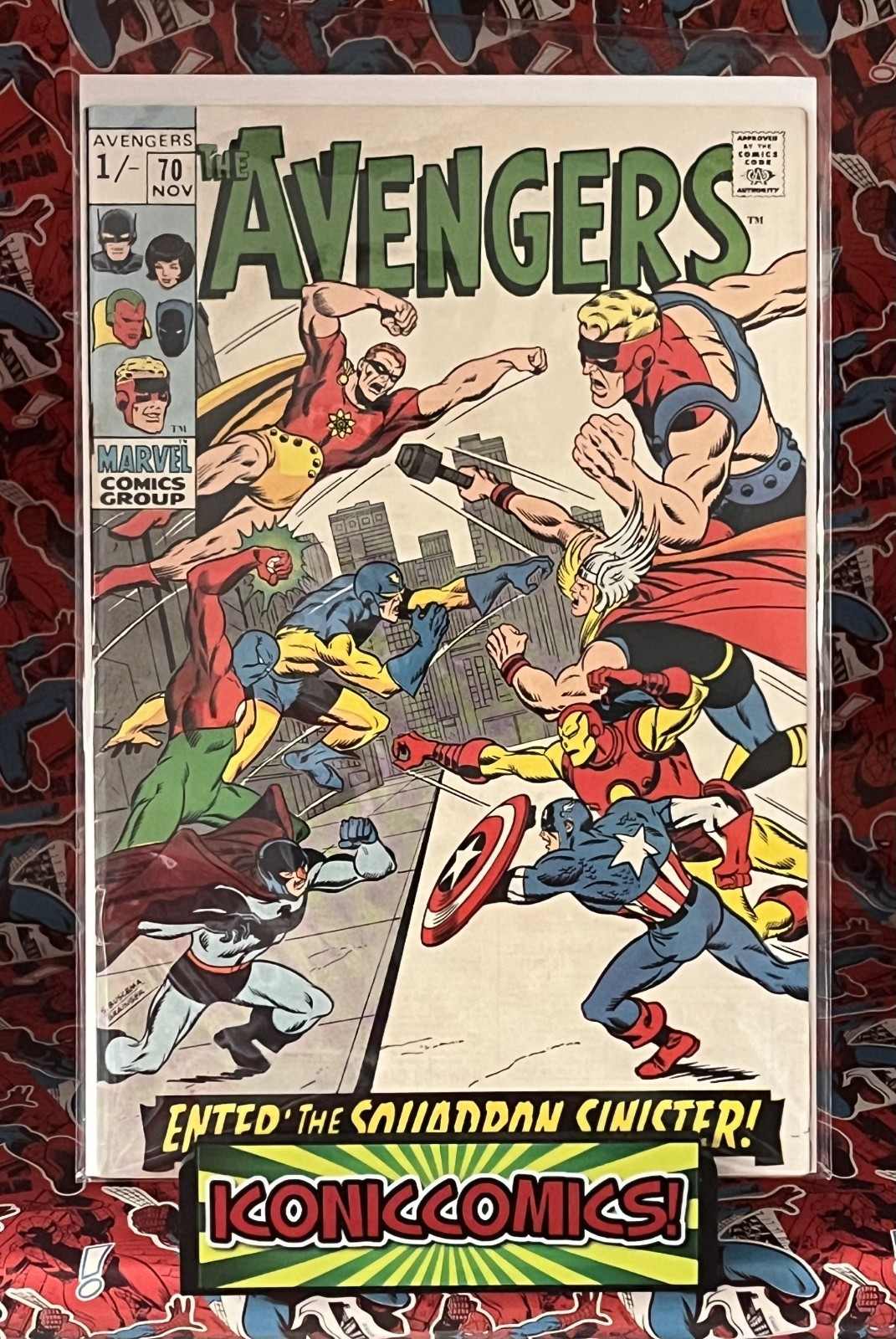 AVENGERS #70 - NOV 1969 - SQUADRON SINISTER APPEARANCE! - FN/VFN (7.0) PENCE!