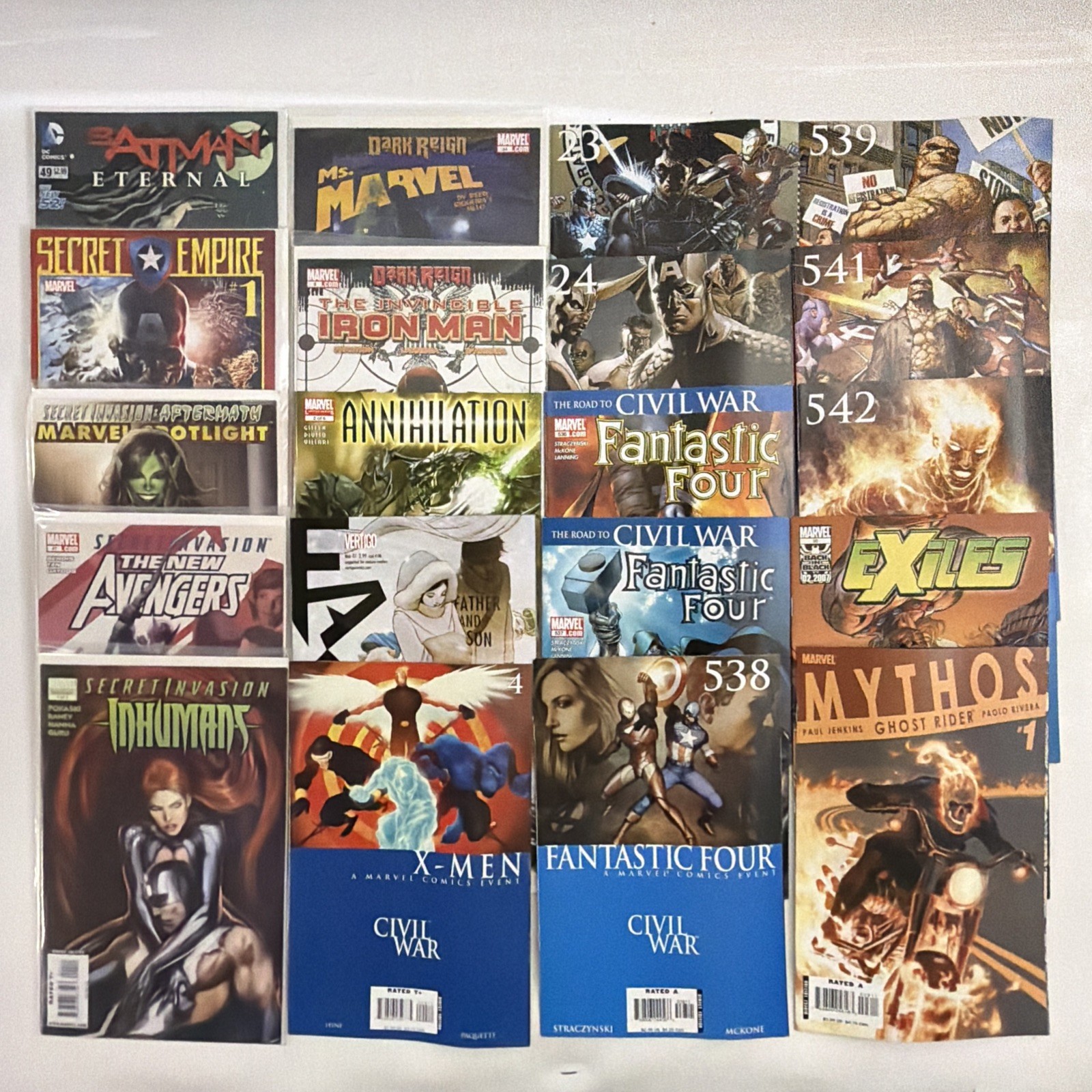 Lotto misto di 20 fumetti assortimento