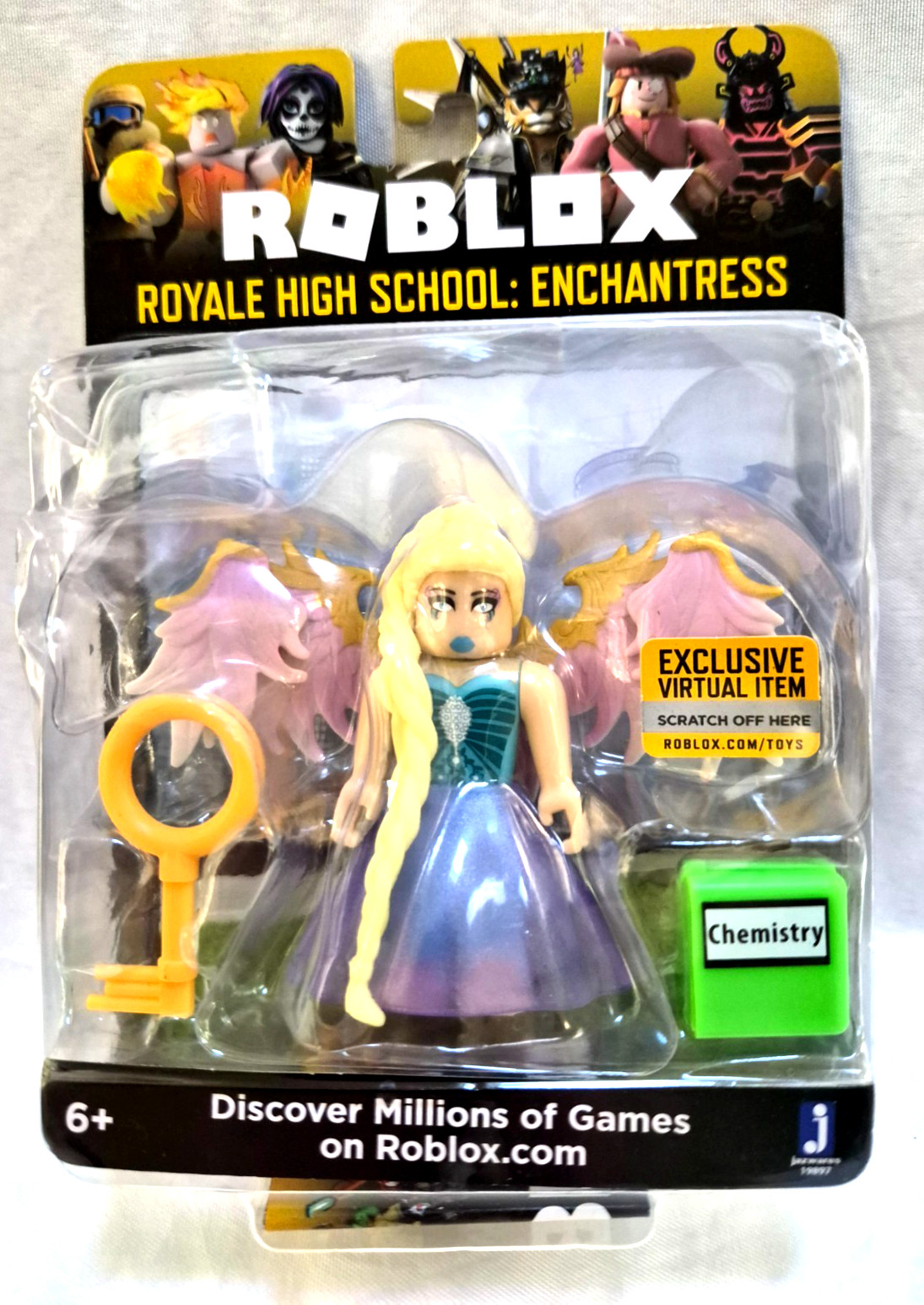 Roblox 19830 Royale High School: Enchantress Single Figure Pack Gold New & Code