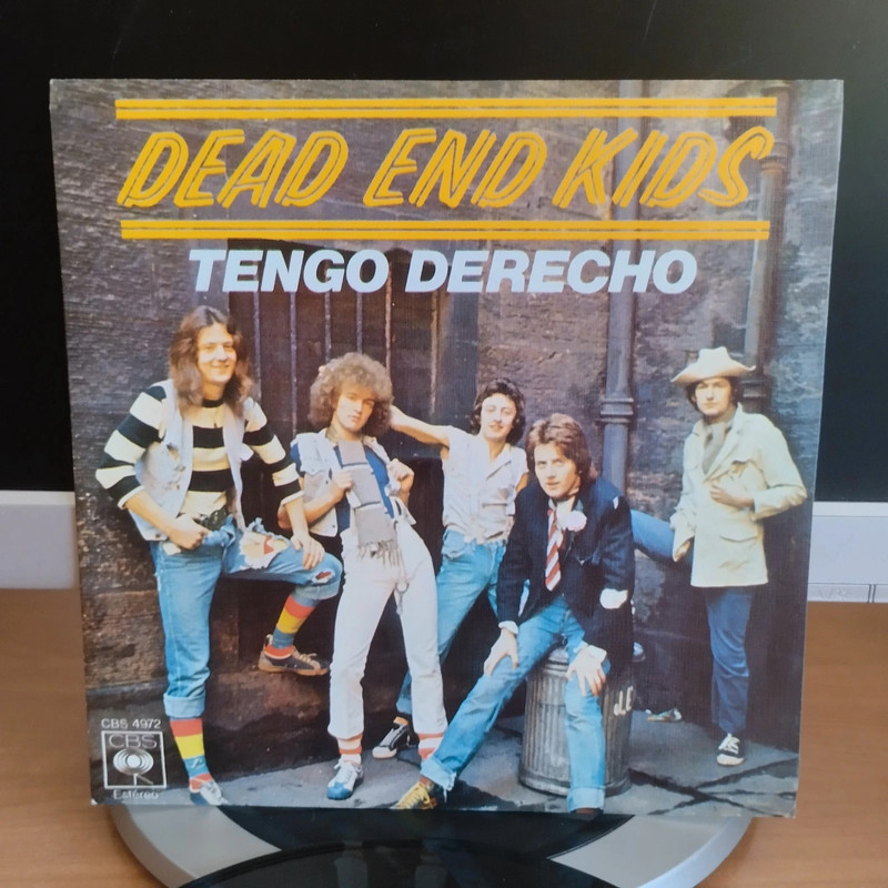 Single Dead End Kids - Tengo Derecho (7", Single) 1977 España