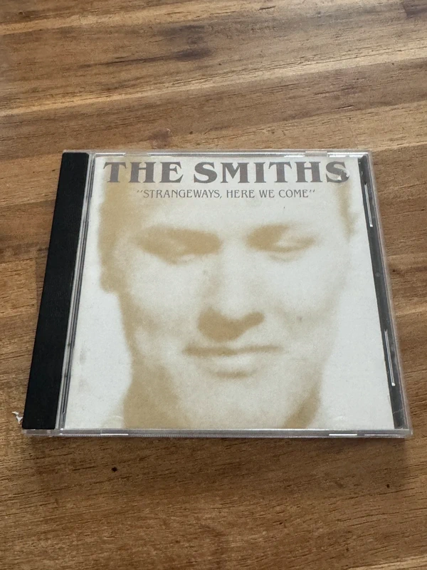 The Smiths - Strangeways, Here We Come