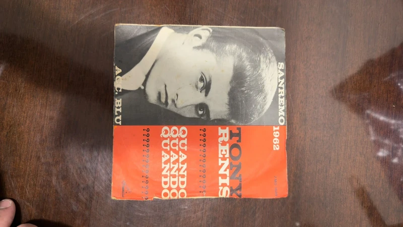 Vendo lotto in blocco di 9 dischi 45 giri originali italiani anni '60/'70,