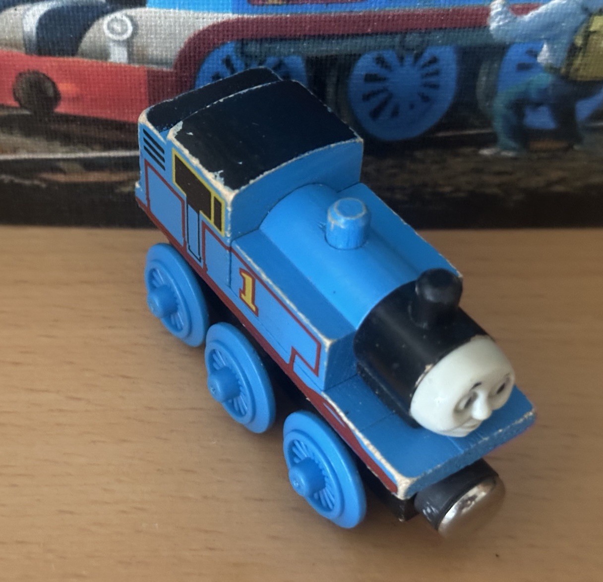 1992 Shining Time Trenino in legno Thomas con magneti piatti e graffette!