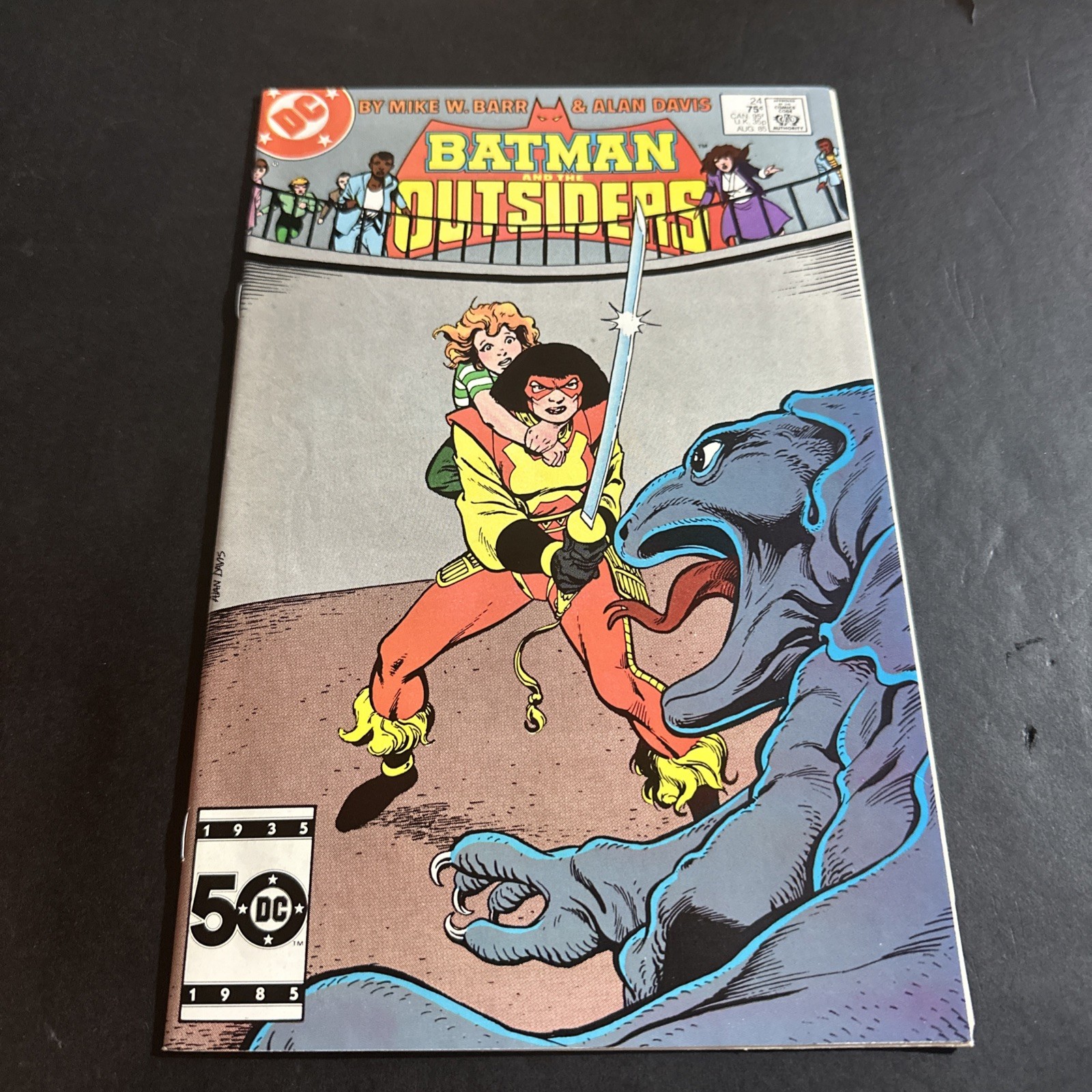 Batman and the Outsiders #24 (DC Comics1985) fn MM22b