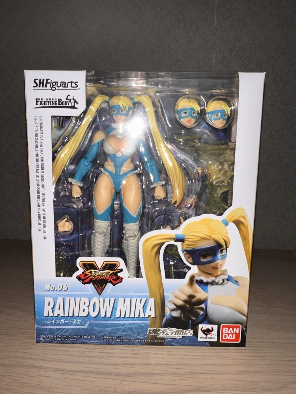 Bandai S.H. Figuarts Street Fighter V Rainbow Mika n. 06 completo 