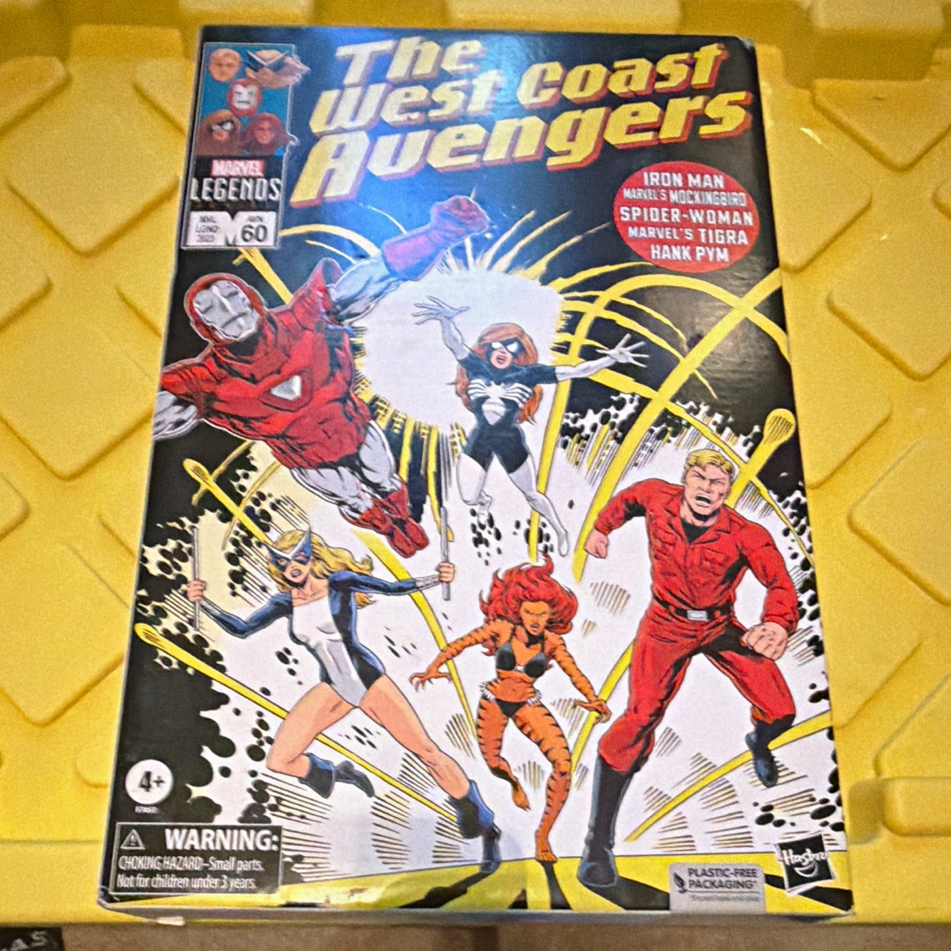 Marvel Legends West Coast Avengers 5-Pack Set Tigra Spider-Woman Hank Pym