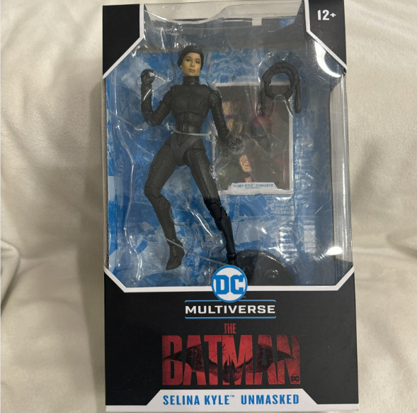 McFarlane DC Multiverse THE BATMAN SELINA KYLE Unmasked 7” Action Figure