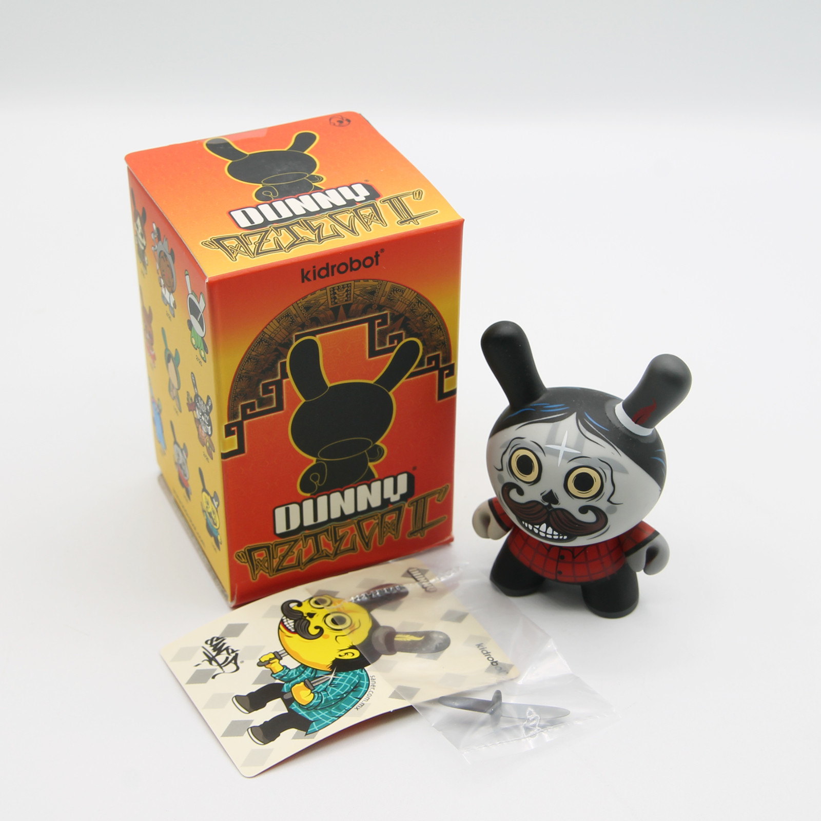Kidrobot Dunny Azteca Serie 2 Sicario Saner 3" Vinile