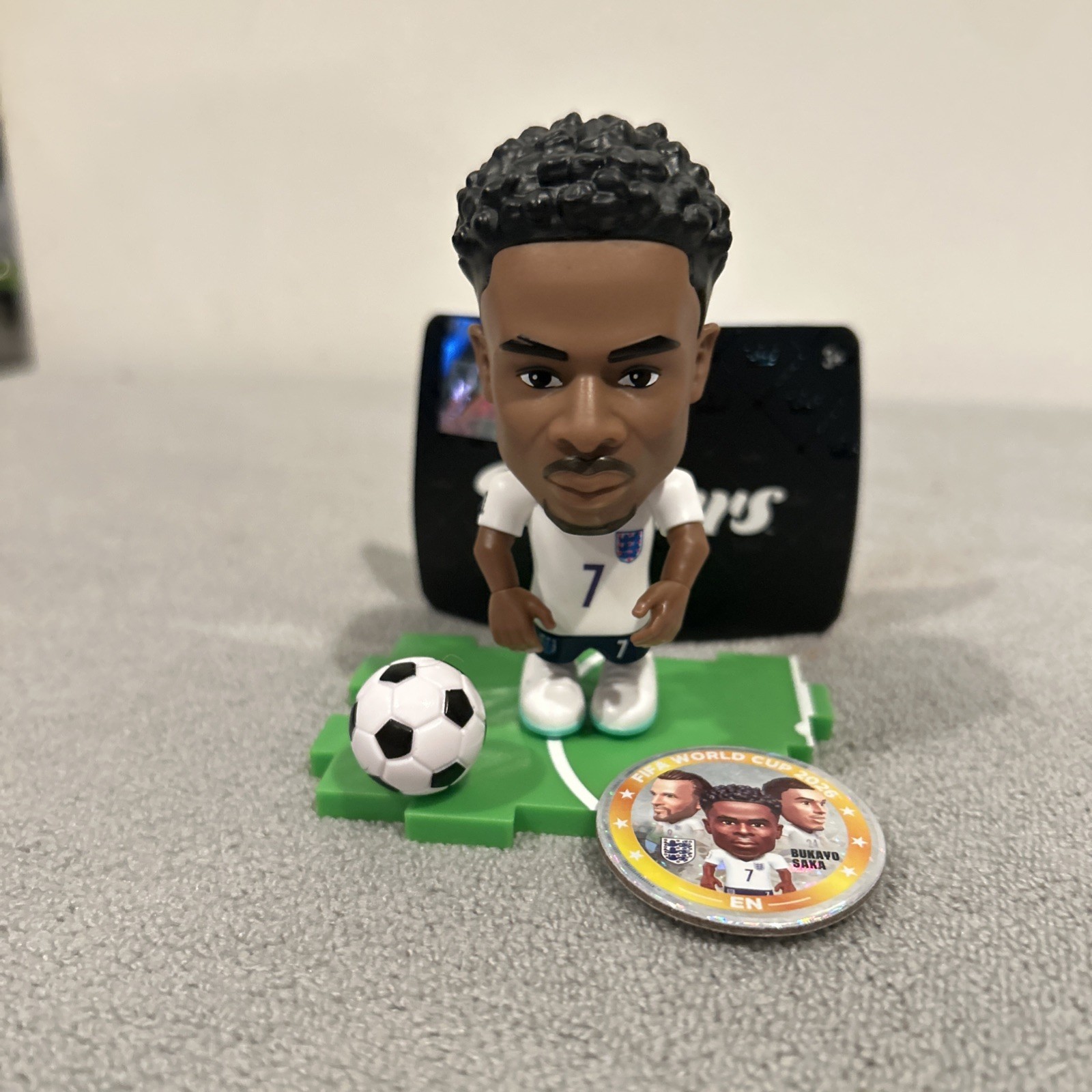 Figurina Zuru Ballers 2026 Coppa del Mondo FIFA Calcio #7 Bukayo Saka ~ Inghilterra
