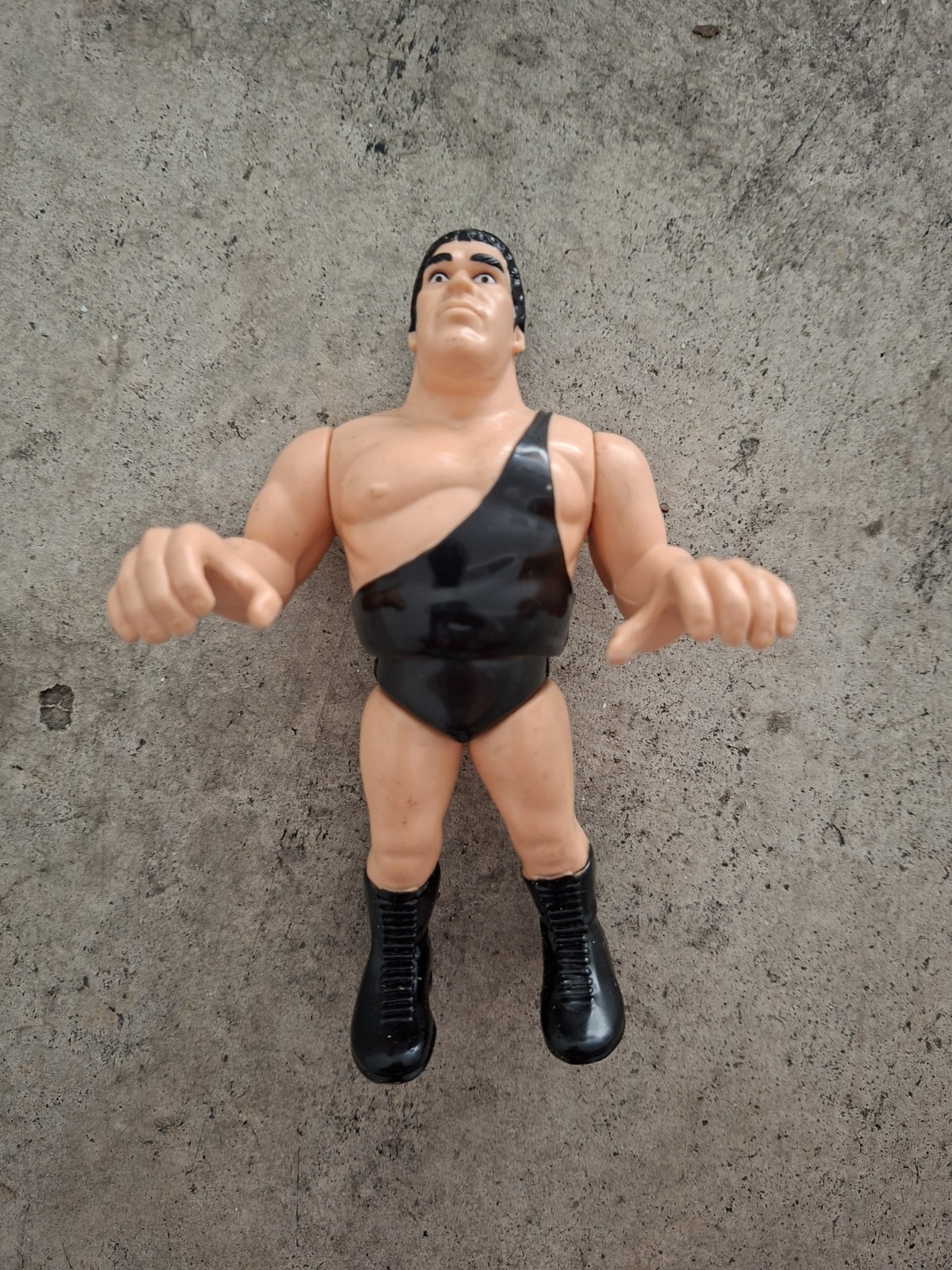 WWE Action figure Andre The Giant WWF 1990 Hasbro Titan Sports