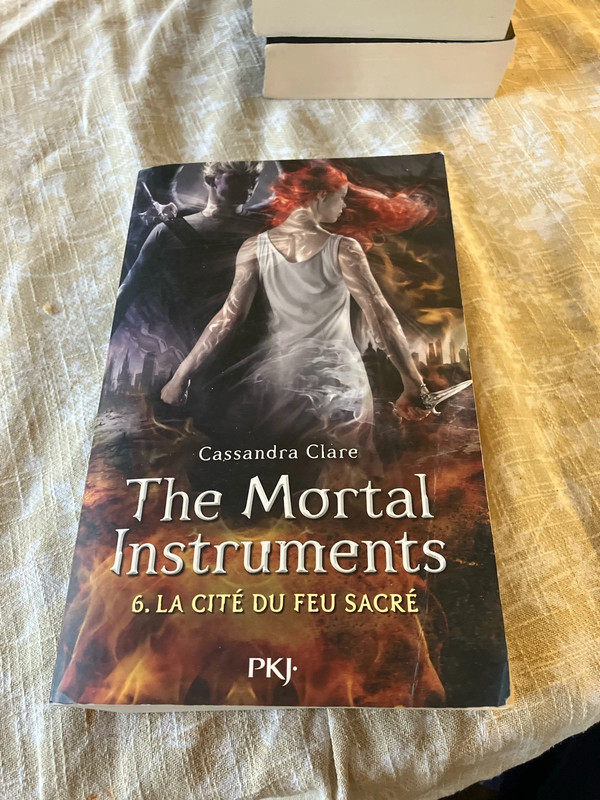 The mortal instruments