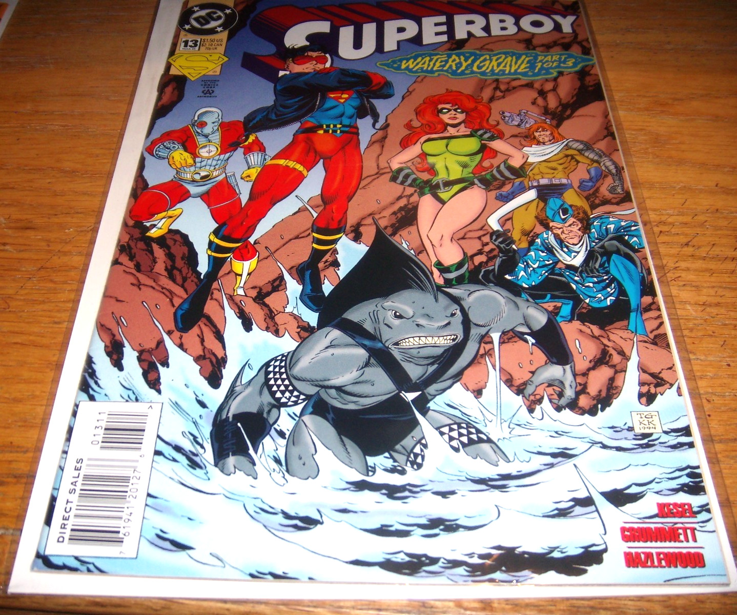 SUPERBOY WATER GRAVE # 13 1 DI 3 OTTIME CONDIZIONI. SPEDIZIONE GRATUITA