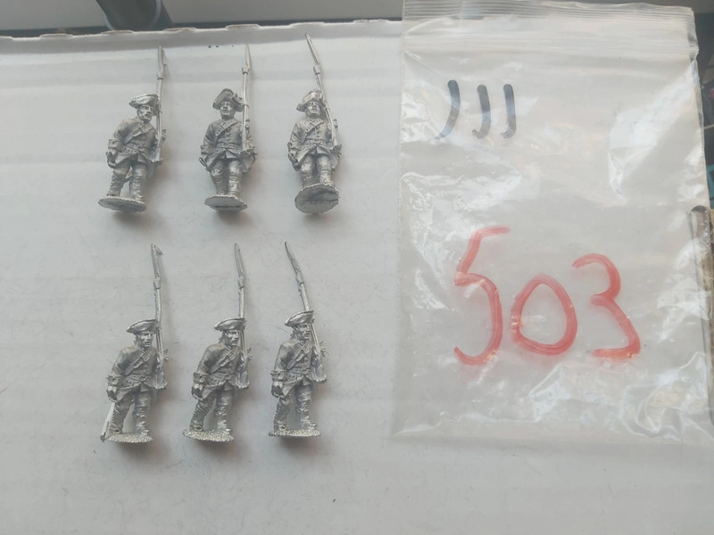 (503) figurines en plomb 28mm