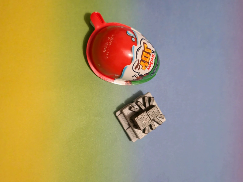 Kinder Joy Araña Minecraft