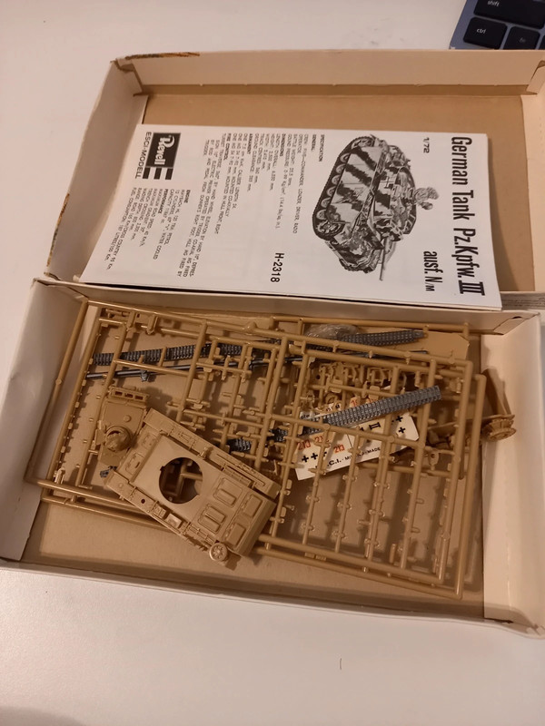 Revell / ESCI-Modell Deutscher Panzer Pz.Kpfw. III Ausf. M (1:72)