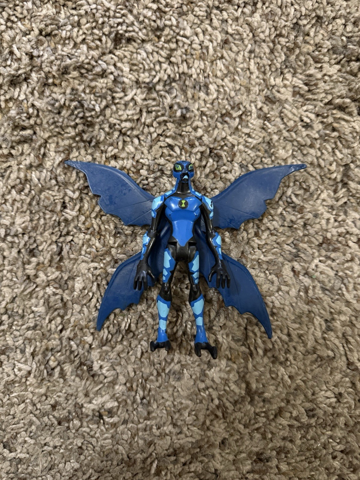 Modellino Ben 10 Alien Force Big Chill blu 4 pollici ali!