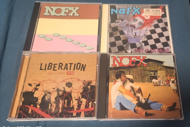 Lot 4 CDs