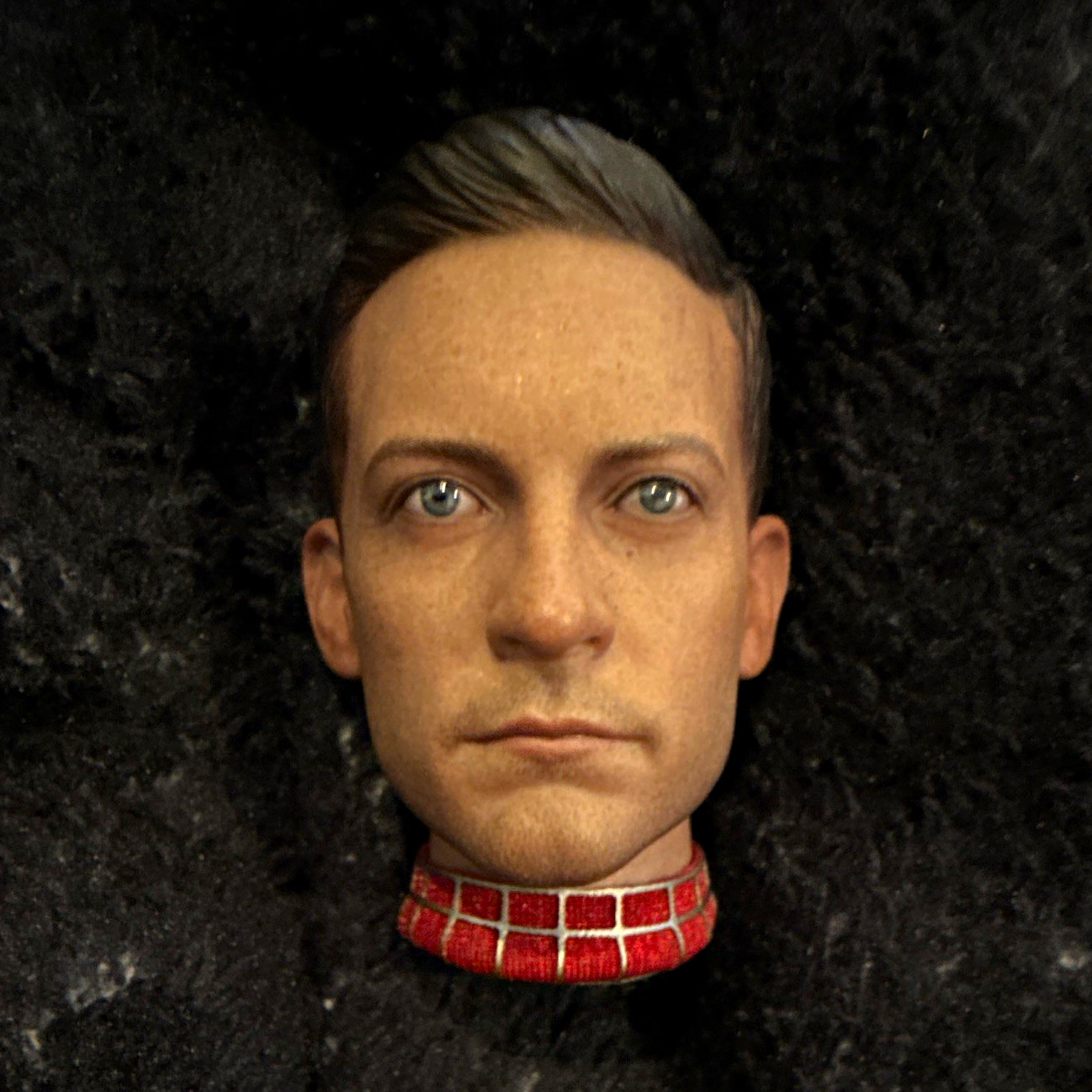 Hot toys friendly neighborhood Spider-Man Tobey Maguire headsculpt
