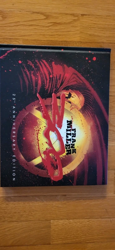 Libro fumetti 300 Frank Miller