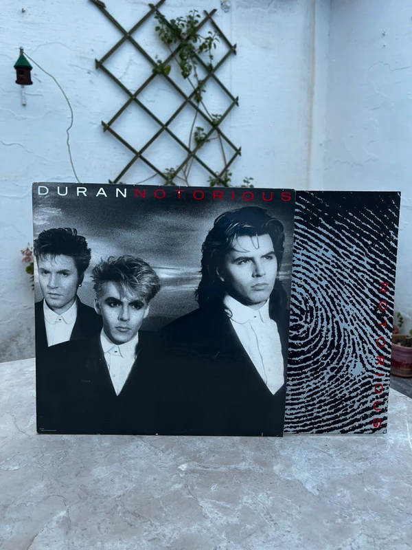 Vinilo de Notorious (1986)