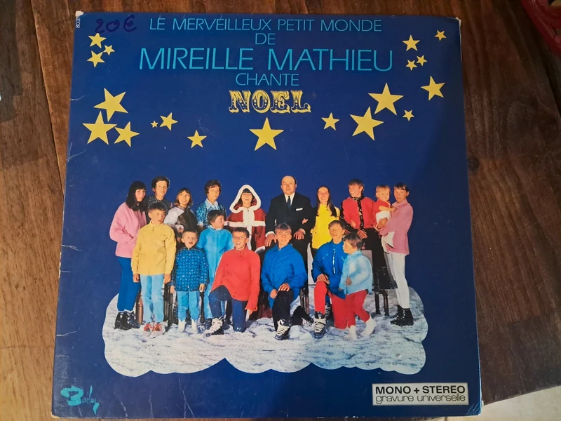 Mireille Mathieu chante Noël