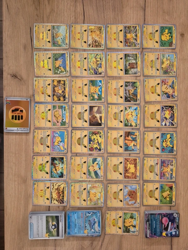 Set pokemon 30° anniversario