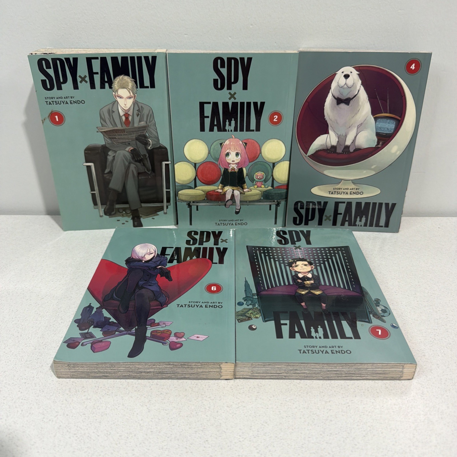 Lotto di 5 libri manga Spy X Family di Tatsuya Endo brossura vol. 1, 2, 4, 6 e 7