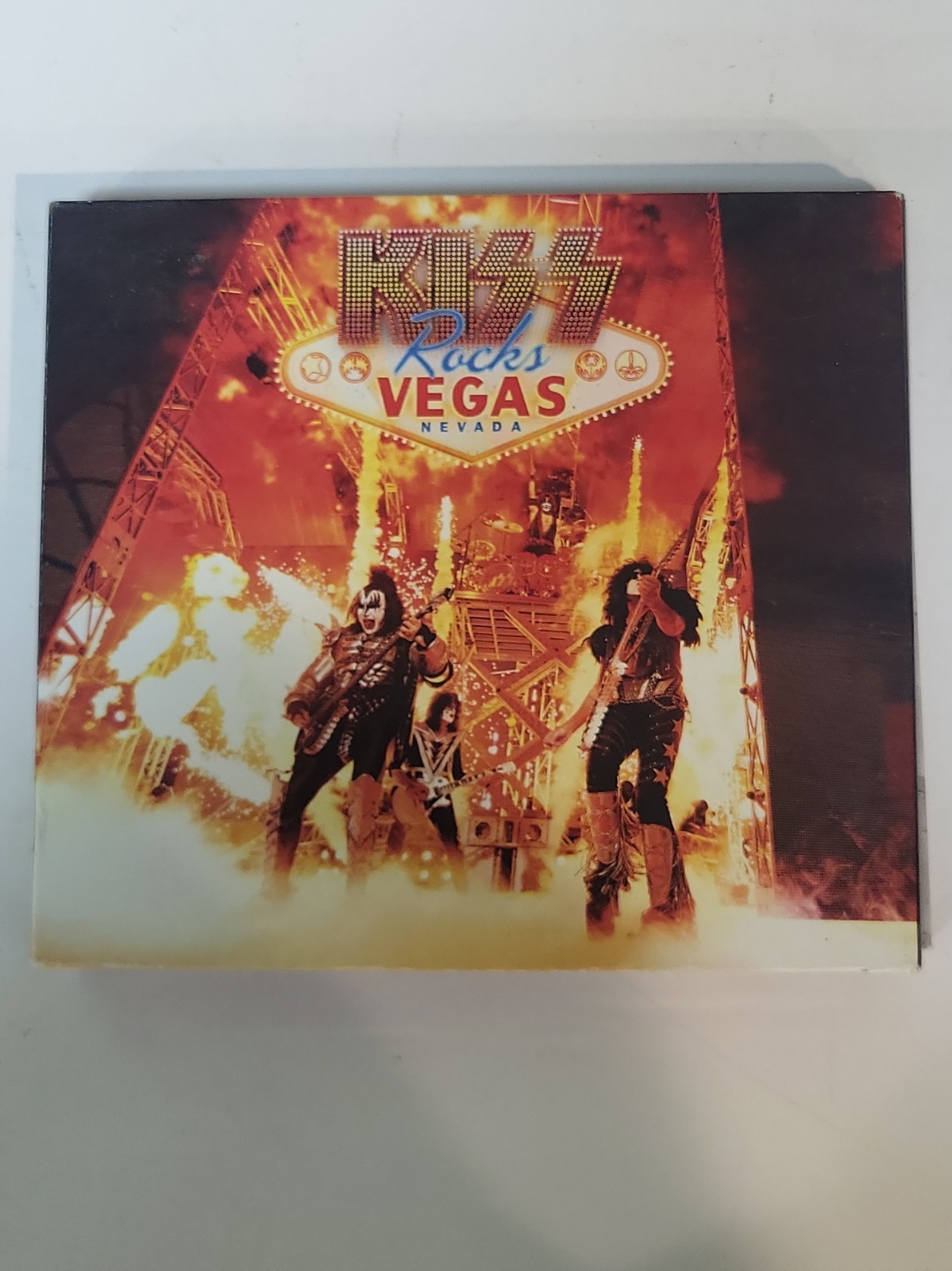 KISS ROCKS VEGAS  CD + DVD CLASSIC LIVE  ROCK