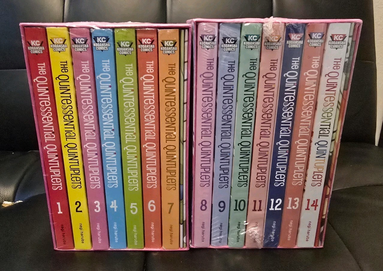 The Quintessential Quintuplets cofanetto 1 e 2 volumi manga inglesi 1-14 sigillati
