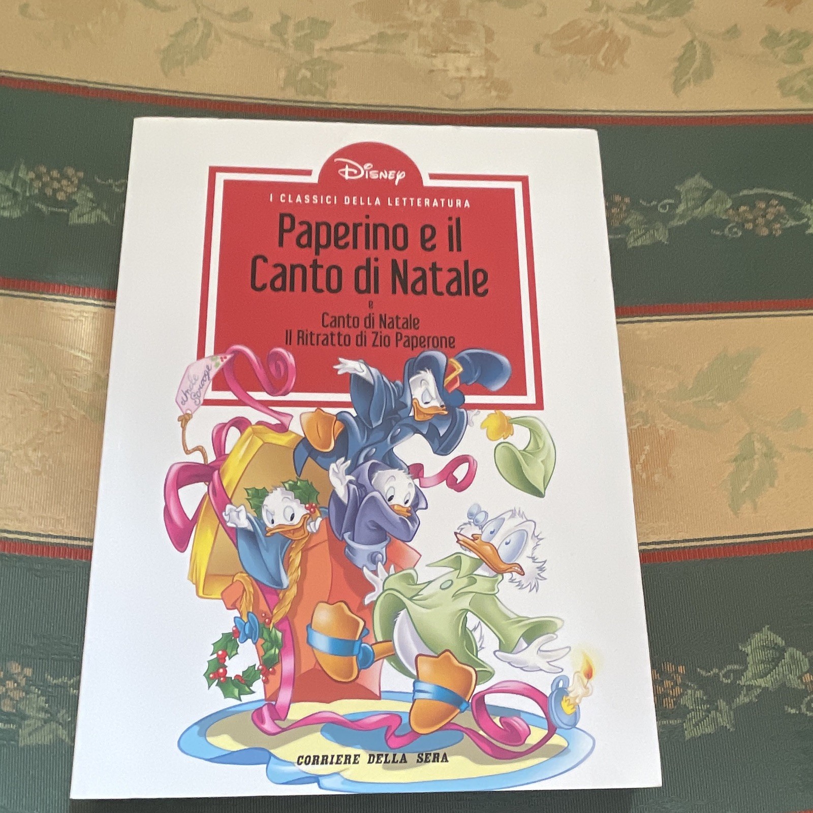 Disney I classici della letteratura - Paperino e il Canto di Natale 2012