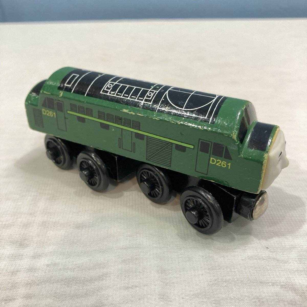 Thomas And Friends Ferrovia in Legno Diesel D261