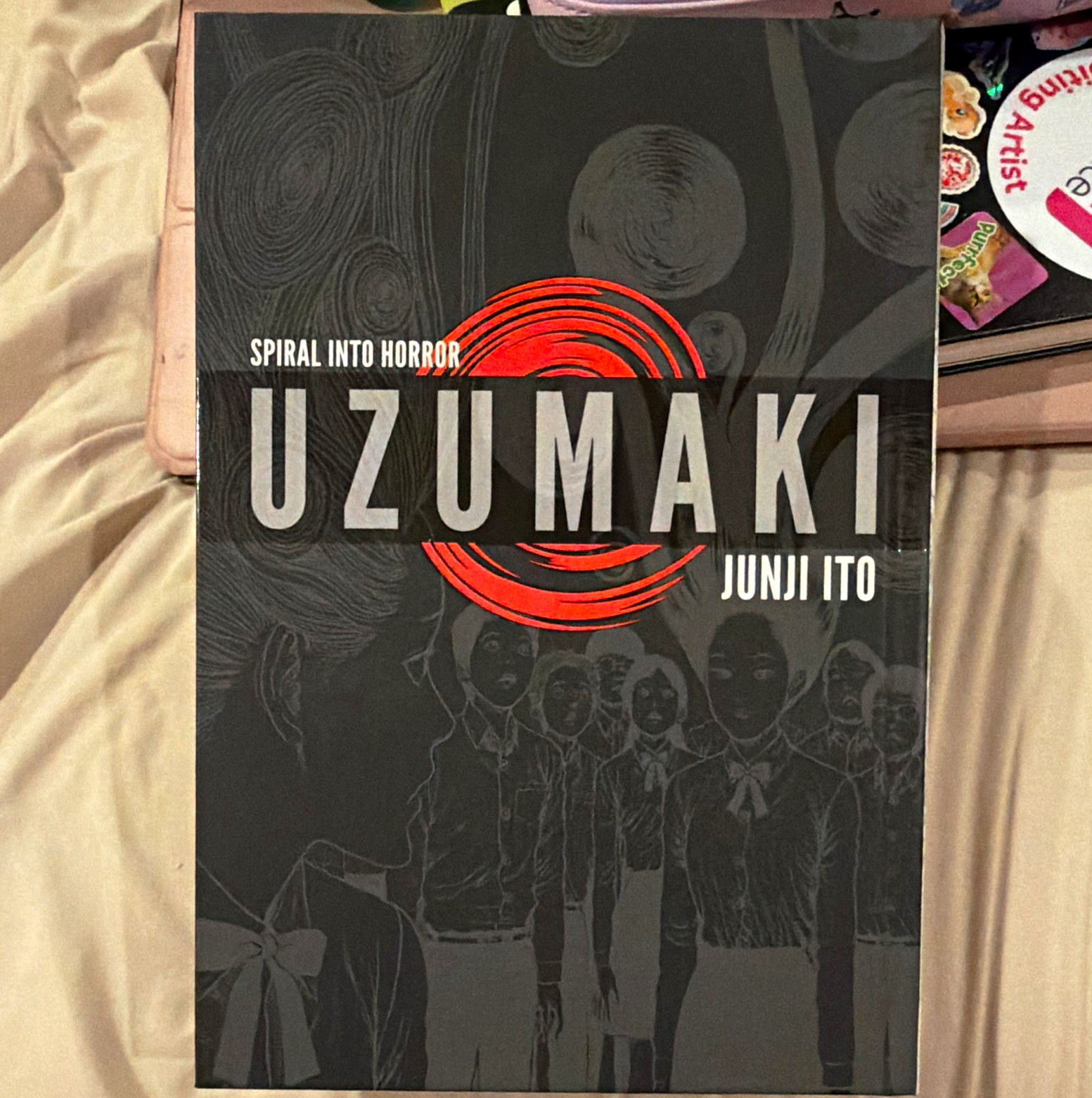 Junji Ito Uzumaki Manga Deluxe Edition copertina rigida inglese bianco e nero
