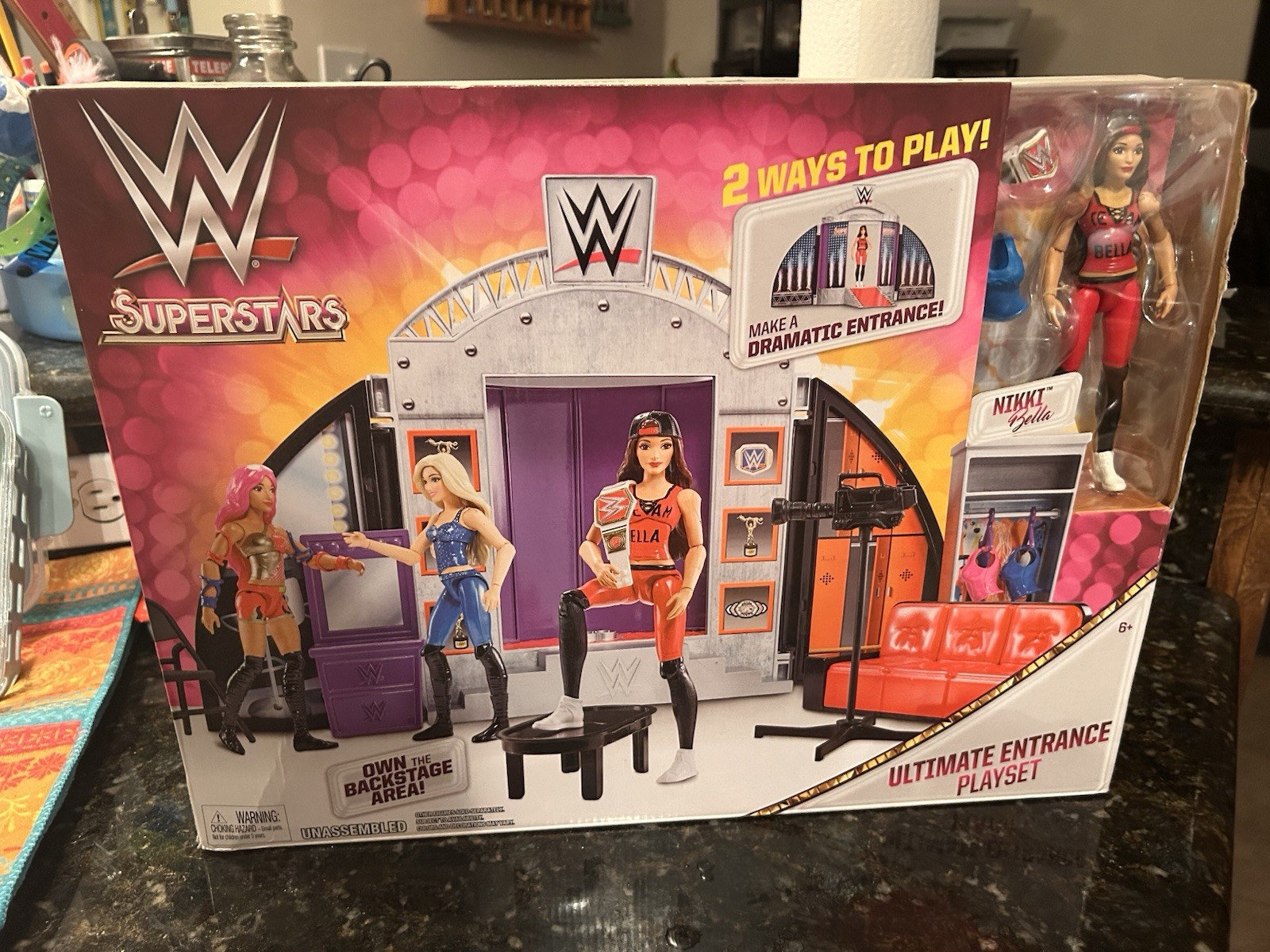 WWE SuperStars Ultimate Entrance PlaySet Nikki Bella 2017 nuovo con scatola figure diva