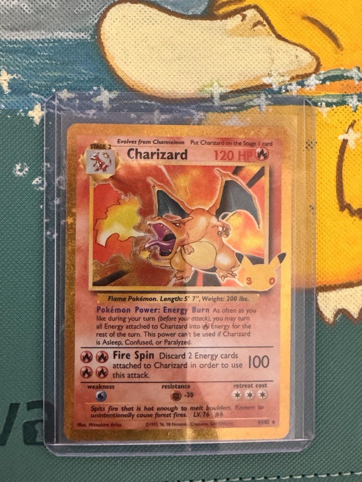 Pokémon TCG Charizard 4/102 Celebrations 30th Anniversary Collection Mint