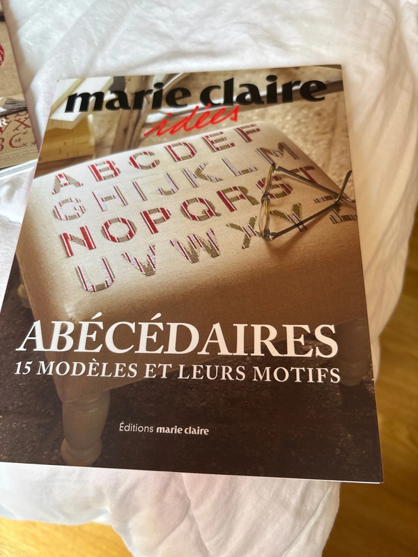 Livre de broderie