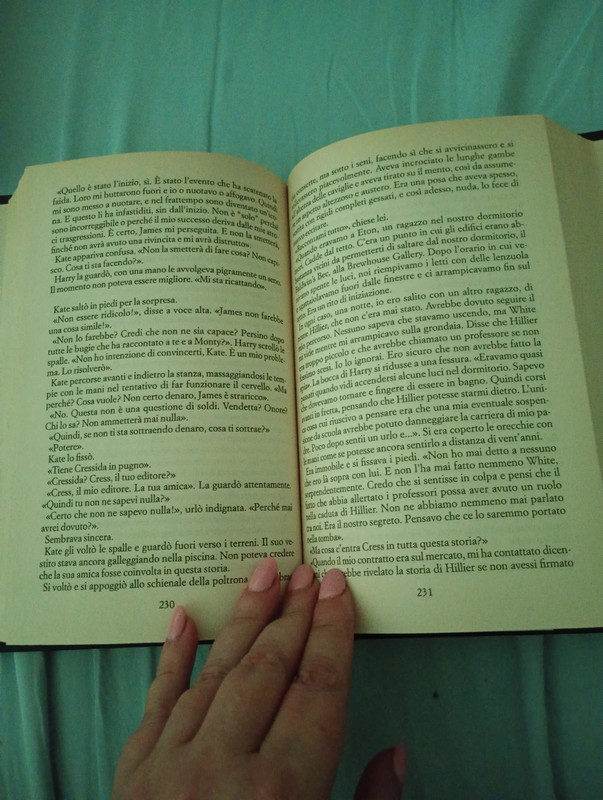 Libro Shopping da Prada e appuntamento da Tiffany di Karen Swan