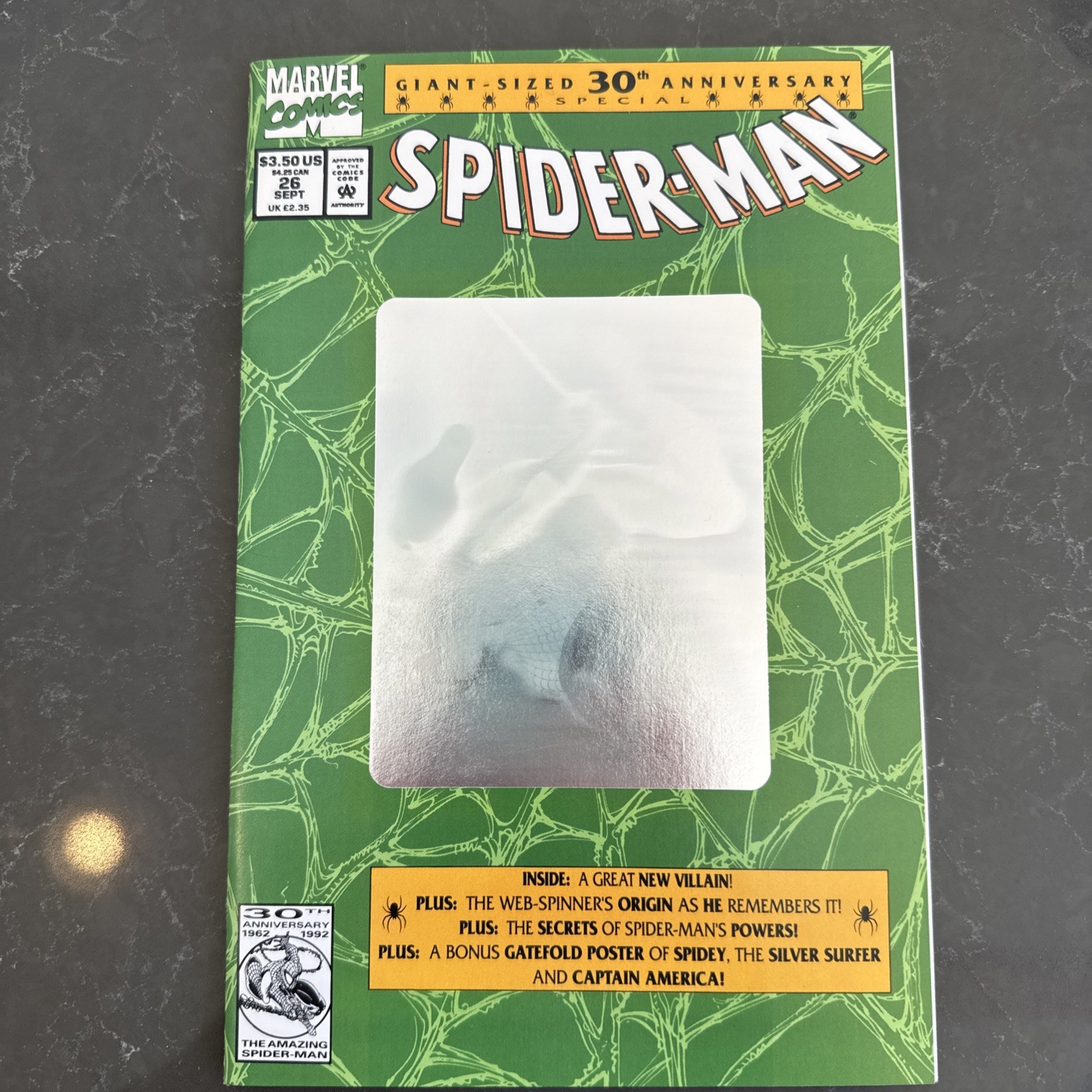 SPIDER-MAN #26 Marvel 1992 Giant-Sized 30th Anniv Hologram Cover - Gatefold Post