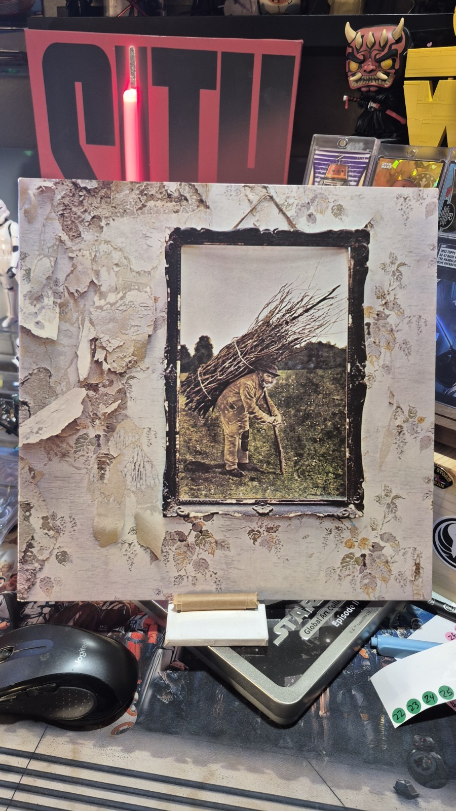 Led Zeppelin IV Self-Titled Vinyl LP 1977 (Press)Atlantic Record SD-19129 VG+ 