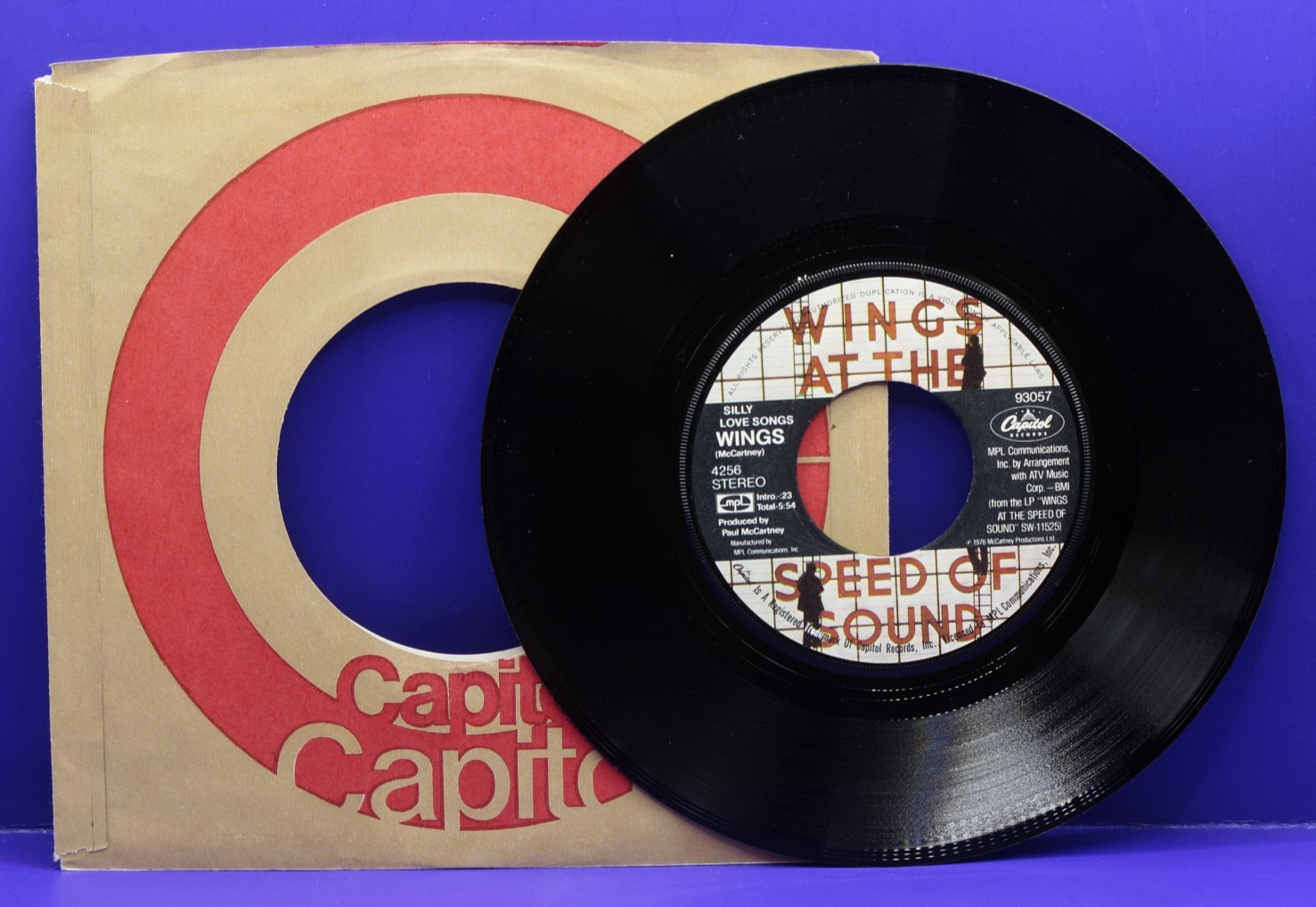 PAUL McCARTNEY ~ WINGS  Silly Love Songs  45 RPM  CAPITOL 93057  NM/UNPLAYED