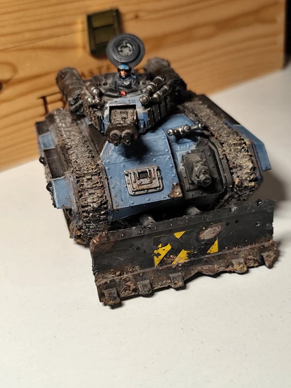 Warhammer 40k - Imperial Guard / Astra Militarum Hellhound flametrower tank - Metal turret OoP