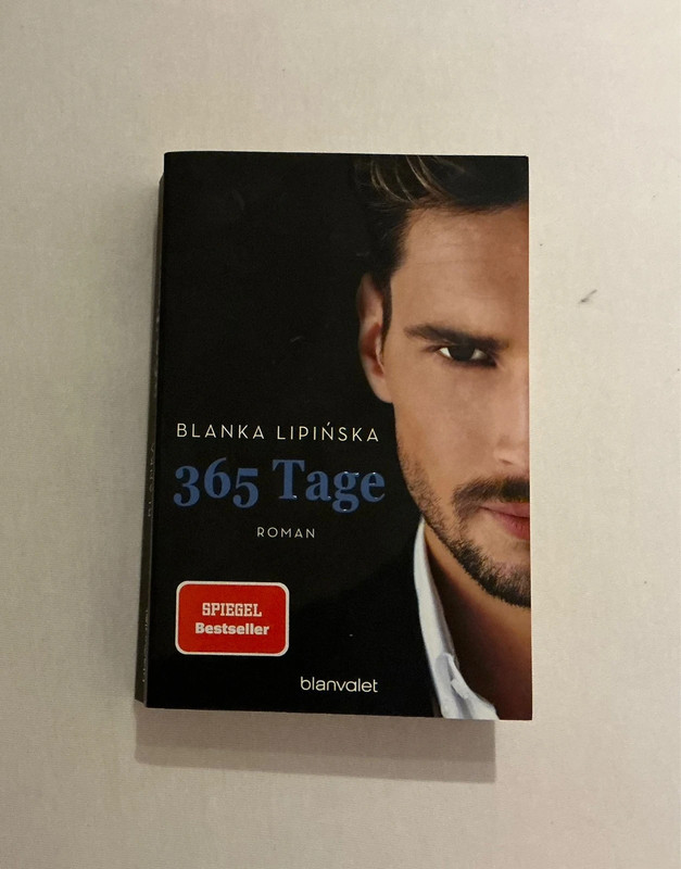365 Tage, Roman