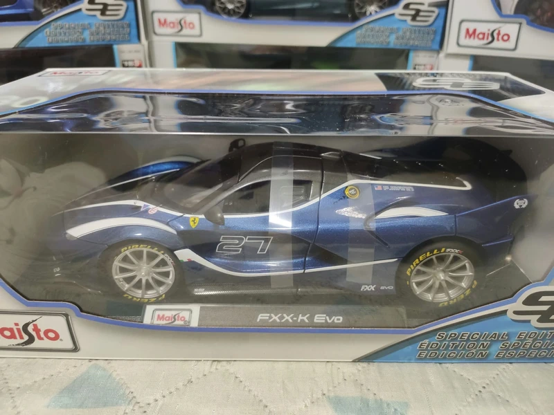 Ferrari FXX-K evo 1:18