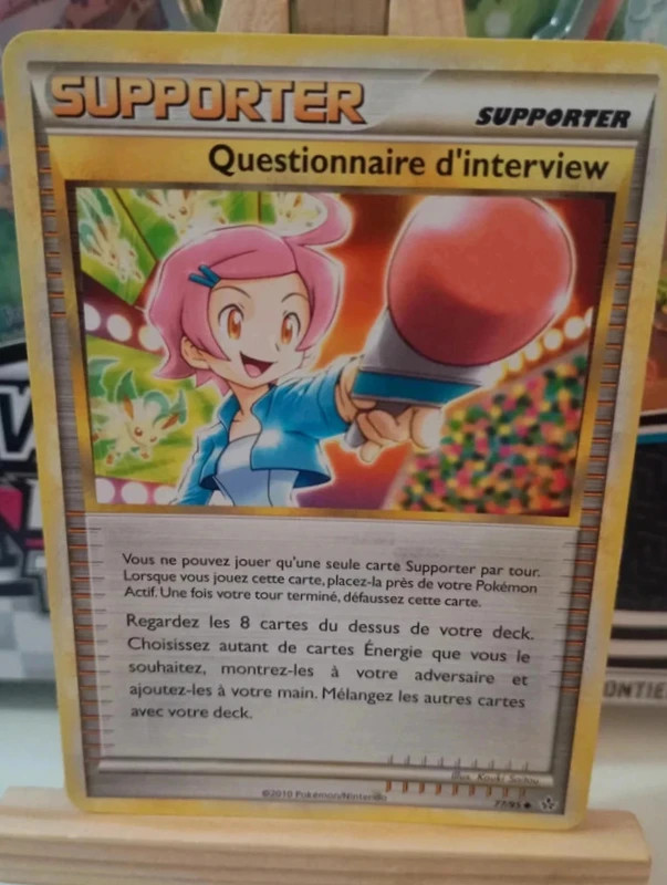 Carte Pokémon Questionnaire d’interview 77/95 FR – Excellent+