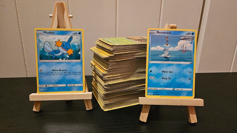 Pokémon kaarten 300x (Engelstalig/geen dubbelen)
