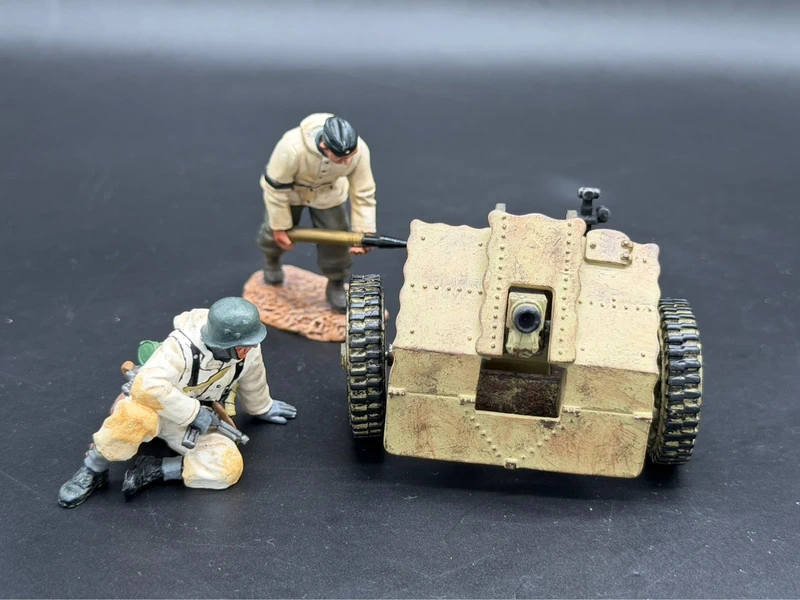 Figarti 1:30 – 7,5 cm le.IG 37 PaK 37 t mit Bedienung (Winter)