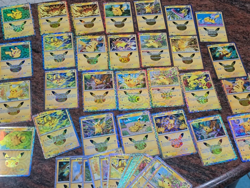 Lotto Pikachu 30 anniversario