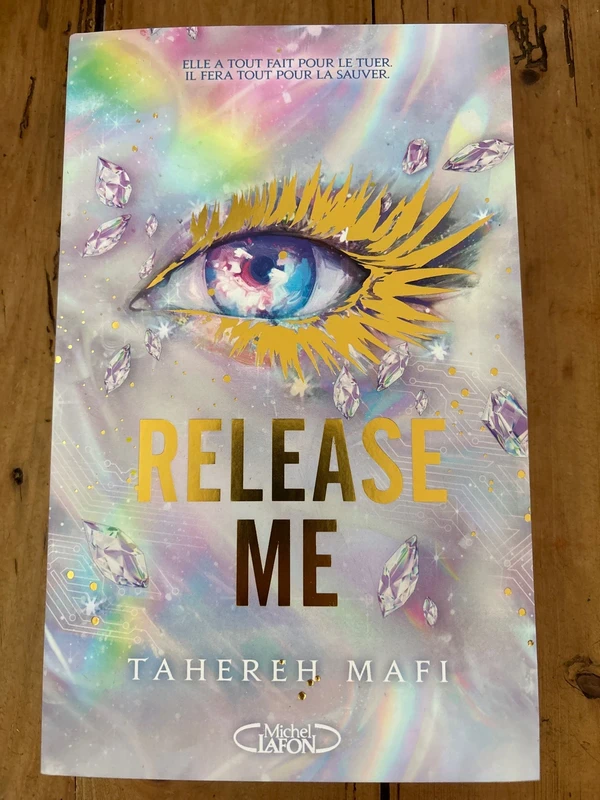 Tahereh mafi