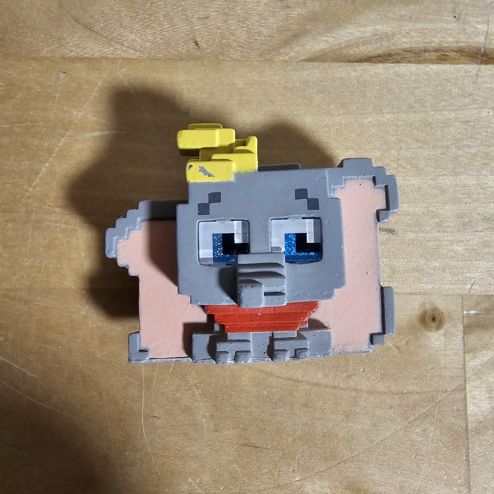 Just Play Disney Doorables Pixel Perfect 8-Bit Dumbo Figure NEW