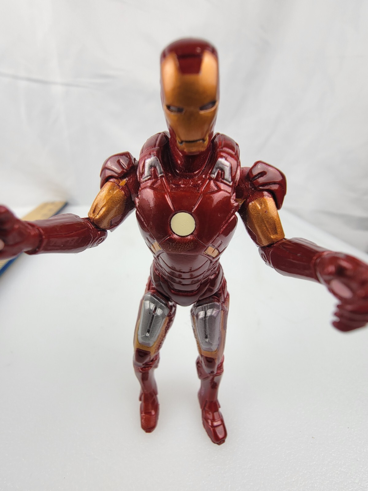 4" Tall Marvel Avengers IRON MAN Mark VII  Action Figure 2011