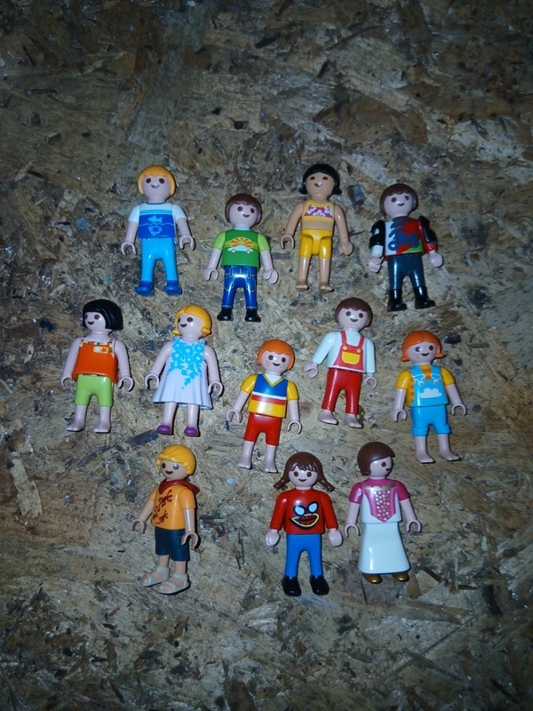 Figurine enfant playmobil